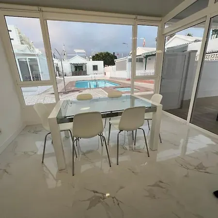 Perla Del Sur بيت للعطل